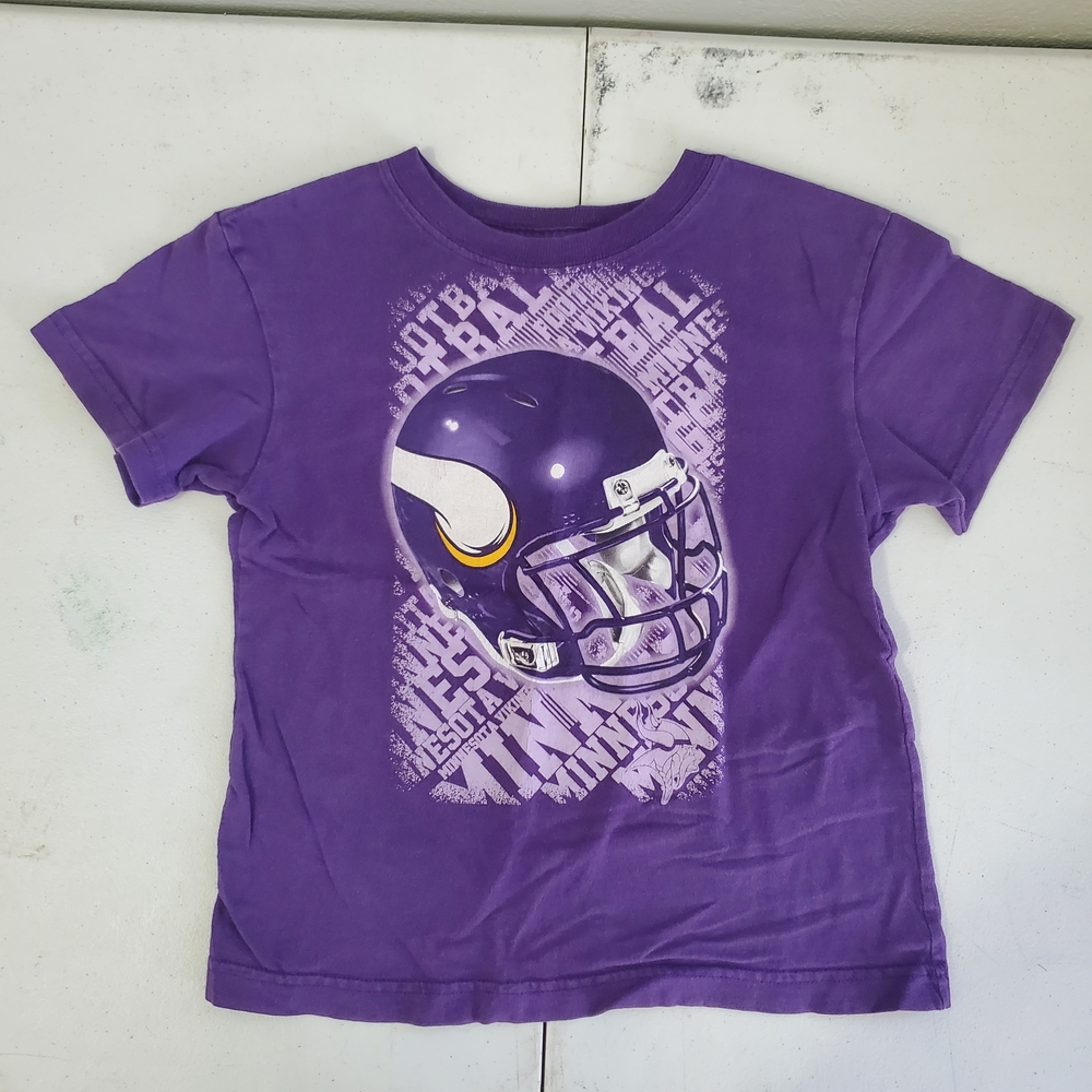 NFL Kids Purple Football Vikings Helmet Tee